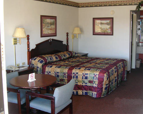 Executive Inn Scottsville ภายนอก รูปภาพ