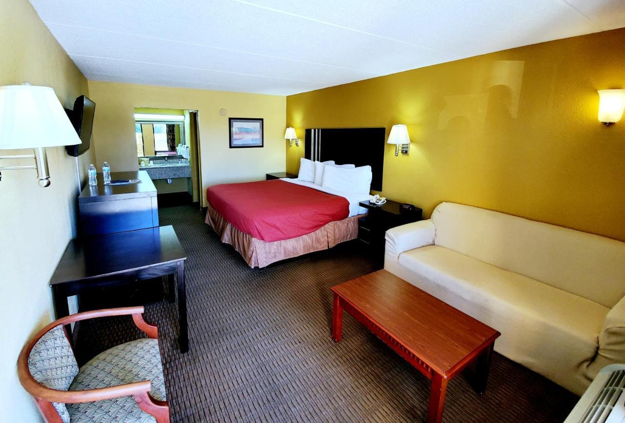 Executive Inn Scottsville ภายนอก รูปภาพ